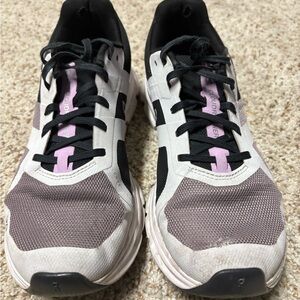 Women’s On Running Cloudrunner